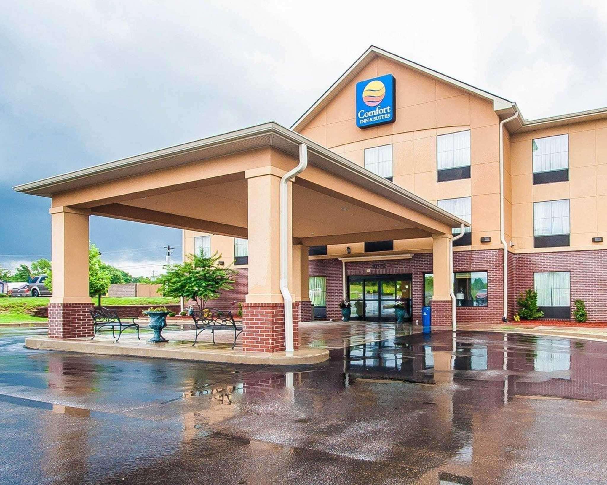 Comfort Inn & Suites Atoka-Millington Exterior photo